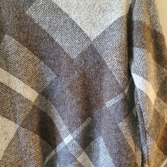 Joseph A Long Open Cardigan Sweater  Women's Size Small Pockets Soft Relaxed Fit - Picture 3 of 10